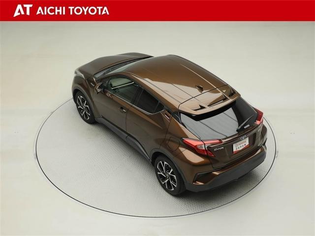Ｃ－ＨＲ Ｇ　ハーフ革　ＴＳＳ　ＡＣ１００Ｖ電源　ワンオナ　バックモニタ　イモビライザー　ナビ＆ＴＶ　ＥＴＣ付　キーフリーシステム　スマキー　横滑り防止機能　クルーズＣ　ワンセグＴＶ　エアバッグ　アルミ　ＡＵＸ端子（12枚目）