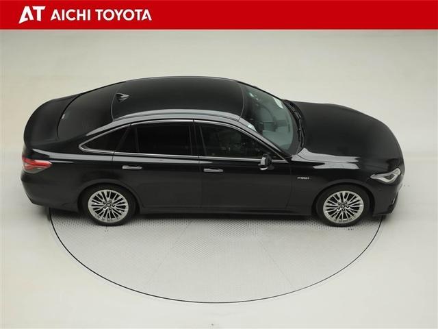 クラウンハイブリッド S エレガンススタイル 衝突軽減ブレーキ LEDライト ワンオーナー車 バックカメラ クルコン ETC パワーシート DVD再生 ドラレコ メモリーナビ ミュージックプレイヤー接続可 アルミホイール スマートキー ナビTV(15枚目)