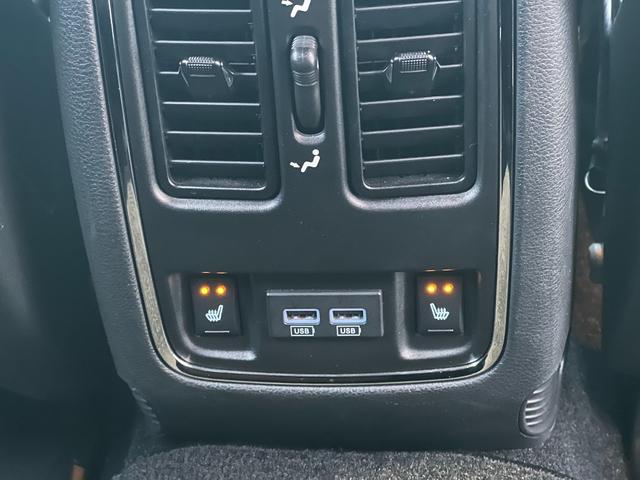 ジープ・グランドチェロキー リミテッド　Ｕコネクトナビ・フルセグＴＶ・バックカメラ・Ｂｌｕｅｔｏｏｔｈ対応・黒革シート・ヒーター・ベンチレーション・後席シートヒーター・ステアリングヒーター・アダプティブクルーズコントロール・ＥＴＣ２．０（57枚目）