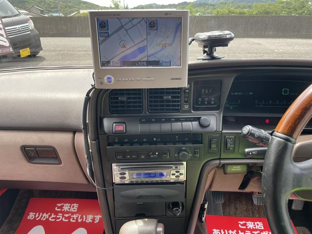 TOYOTA MARK II GRANDE G | 1989 | WHITE M | 84452 km TOYOTA MARK II GRANDE G | 1989 | WHITE M | 84452 km