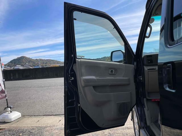 アトレーワゴン カスタムターボRSリミテッド 車検付8年5月28日迄 最上級グレード ターボEG ETC ナビ ワンセグTV バックカメラ パワースライドドア キーレス 電格ミラー 純正HID LEDフォグ 盗難防止システム 純正アルミ ABS(35枚目)