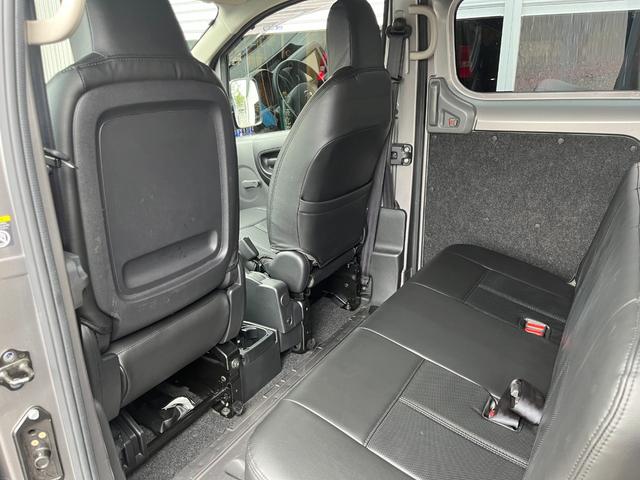 ＮＶ２００バネットバン ＤＸ　新品ブラックレザーシートカバー　新品ベッドキット　新品ルーフラック　新品アルミ＆マッドタイヤ　ナビＴＶ　Ｂｌｕｅｔｏｏｔｈ　新品ＬＥＤヘッドライト　キーレス　取説　保証書（35枚目）