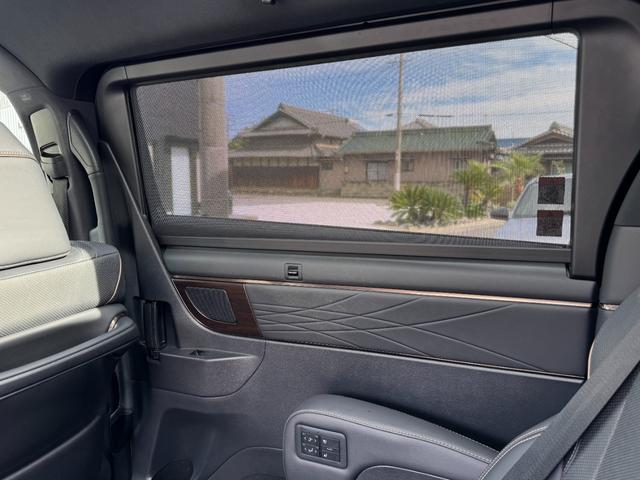 アルファード Z 左右独立ムーンルーフ ユニバーサルステップ サイドサンシェード(電動) トヨタチームメイト アドバンスドパーク アドバンスドドライブ フリップダウンモニター パノラミックビューモニタ(7枚目)