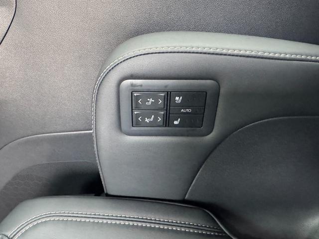 アルファード Z 左右独立ムーンルーフ ユニバーサルステップ サイドサンシェード(電動) トヨタチームメイト アドバンスドパーク アドバンスドドライブ フリップダウンモニター パノラミックビューモニタ(26枚目)