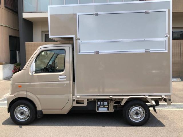 　キッチンカー　移動販売車　ケータリングカー　フードトラック（Ｂ）／全塗装＋前方収納＋側面・後方跳上扉＆テーブル＋サッシ＋ドア＋シンク＆タンク＋換気扇＋床＋照明＋外部内部電源(33枚目)