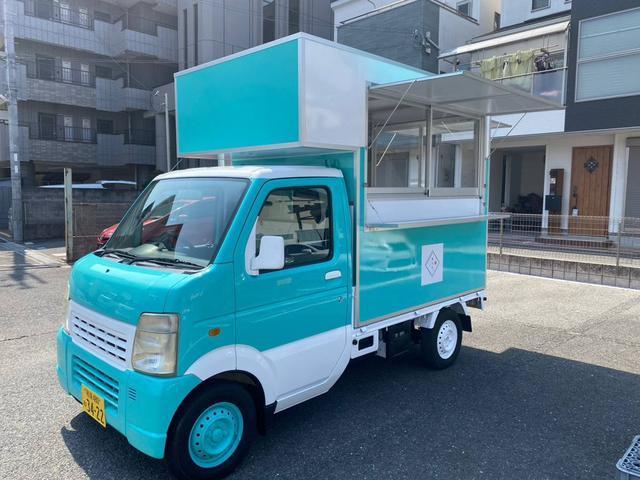 　キッチンカー．移動販売車．ケータリングカー．フードトラック（Ｂ）／前方収納．側面・後方跳上扉＆テーブル．サッシ．ドア．シンク＆タンク．換気扇．床．照明．外部電源．コンセント(30枚目)