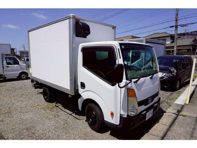 アトラストラック 　キッチンカー　移動販売車　フードトラック　８ナンバー　保健所対応　中型キッチンカー　中型移動販売車　カスタムフードトラック　カスタム移動販売車　シンク　換気扇　給水タンク　外部電源（5枚目）