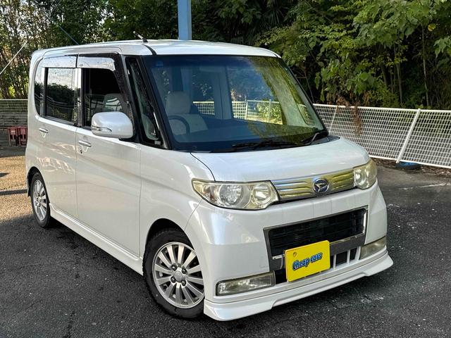 タント カスタムＶセレクション　スライドドア　ナビ　ＨＩＤ　スマートキー　ベンチシート　ＡＴ　盗難防止システム　アルミホイール　衝突安全ボディ　エアコン　パワーステアリング　パワーウィンドウ（4枚目）