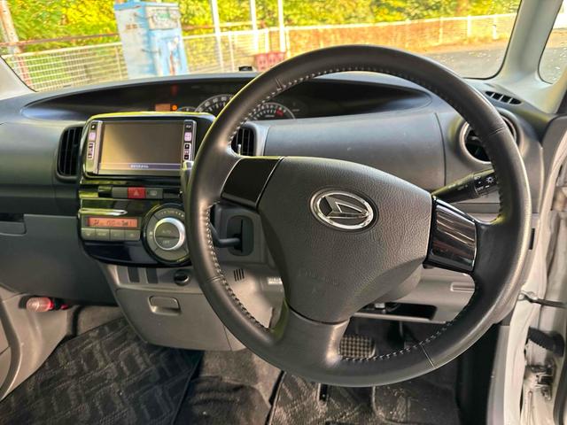 タント カスタムＶセレクション　スライドドア　ナビ　ＨＩＤ　スマートキー　ベンチシート　ＡＴ　盗難防止システム　アルミホイール　衝突安全ボディ　エアコン　パワーステアリング　パワーウィンドウ（27枚目）