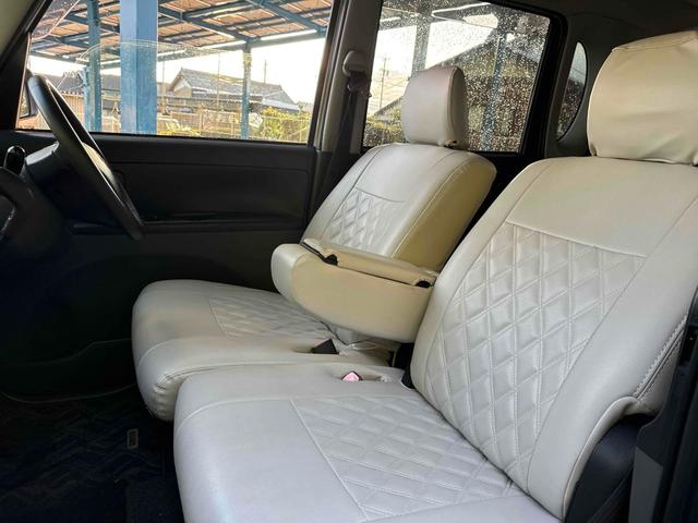タント カスタムＶセレクション　スライドドア　ナビ　ＨＩＤ　スマートキー　ベンチシート　ＡＴ　盗難防止システム　アルミホイール　衝突安全ボディ　エアコン　パワーステアリング　パワーウィンドウ（30枚目）