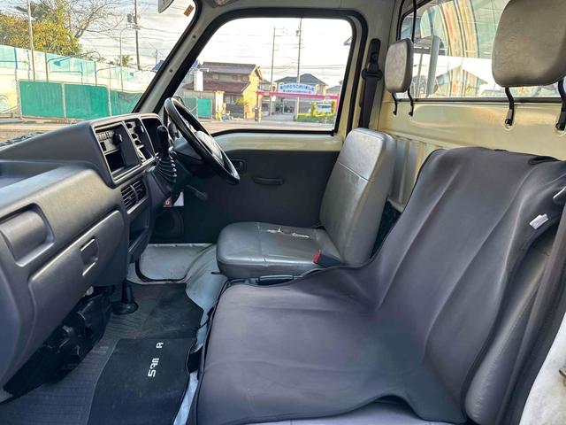 サンバートラック ＴＢ　ＡＴ　アルミホイール　エアコン　運転席エアバッグ（26枚目）