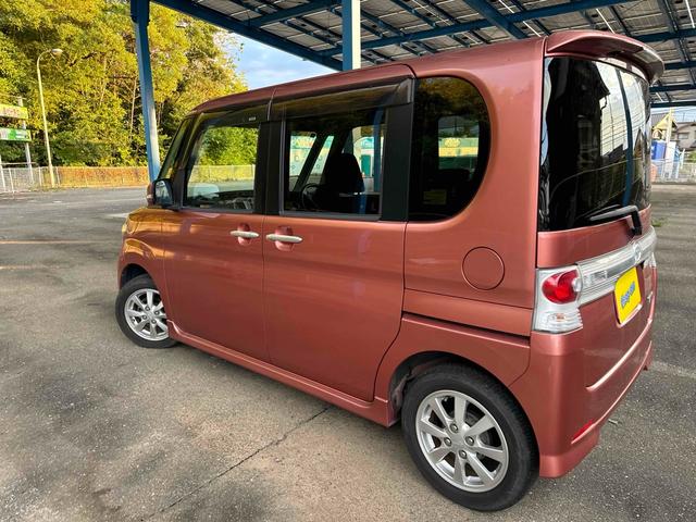 タント カスタムＸリミテッド　ＥＴＣ　電動スライドドア　ナビ　ＨＩＤ　スマートキー　ベンチシート　ＣＶＴ　盗難防止システム　ＡＢＳ　ＣＤ　アルミホイール　衝突安全ボディ　エアコン　パワーステアリング　パワーウィンドウ（14枚目）