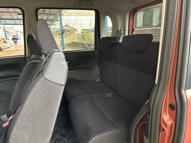 タント カスタムＸリミテッド　ＥＴＣ　電動スライドドア　ナビ　ＨＩＤ　スマートキー　ベンチシート　ＣＶＴ　盗難防止システム　ＡＢＳ　ＣＤ　アルミホイール　衝突安全ボディ　エアコン　パワーステアリング　パワーウィンドウ（31枚目）