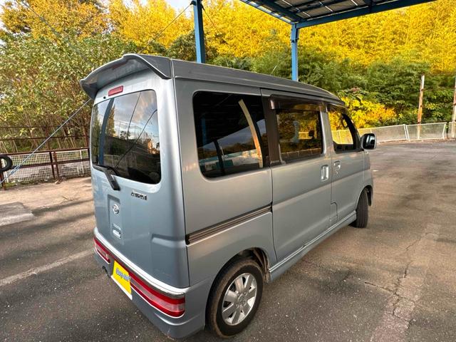 アトレーワゴン カスタムターボＲＳ　ＡＴ　両側スライドドア　キーレスエントリー　ターボ　ＨＩＤ　アルミホイール　ＡＢＳ　エアコン　パワーステアリング　パワーウィンドウ　運転席エアバッグ　助手席エアバッグ　ＣＤ（8枚目）