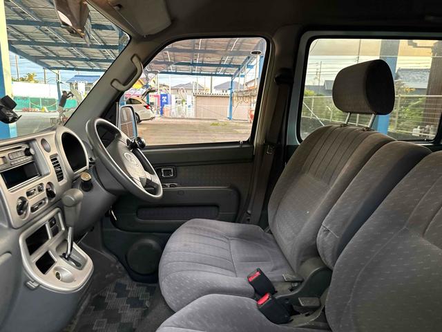 アトレーワゴン カスタムターボＲＳ　ＡＴ　両側スライドドア　キーレスエントリー　ターボ　ＨＩＤ　アルミホイール　ＡＢＳ　エアコン　パワーステアリング　パワーウィンドウ　運転席エアバッグ　助手席エアバッグ　ＣＤ（16枚目）