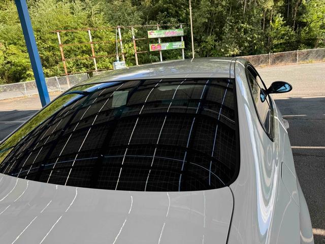 ３シリーズ ３２０ｉ　Ｍスポーツパッケージ　バックカメラ　ＡＴ　オートライト　ＨＩＤ　アルミホイール　盗難防止システム　ＡＢＳ　エアコン　パワーステアリング　パワーウィンドウ（28枚目）