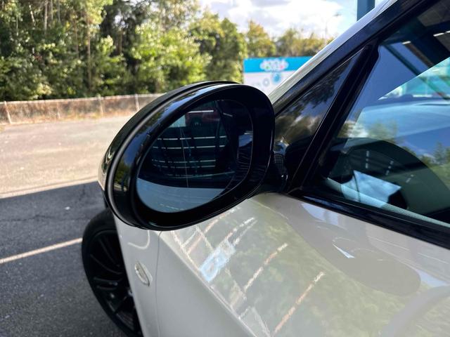 ３シリーズ ３２０ｉ　Ｍスポーツパッケージ　バックカメラ　ＡＴ　オートライト　ＨＩＤ　アルミホイール　盗難防止システム　ＡＢＳ　エアコン　パワーステアリング　パワーウィンドウ（32枚目）