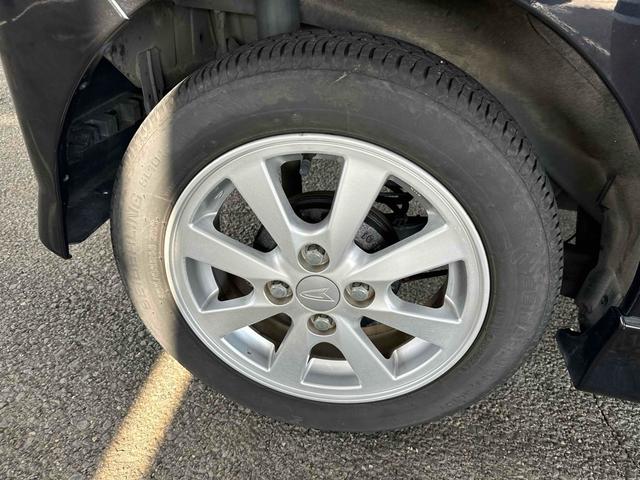 タント カスタムＸ　ＥＴＣ　スライドドア　ナビ　ＨＩＤ　スマートキー　ベンチシート　ＡＴ　盗難防止システム　ＡＢＳ　アルミホイール　衝突安全ボディ　エアコン　パワーステアリング（21枚目）