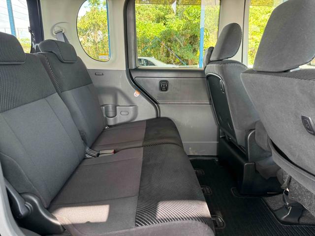 タント カスタムＸ　ＥＴＣ　スライドドア　ナビ　ＨＩＤ　スマートキー　ベンチシート　ＡＴ　盗難防止システム　ＡＢＳ　アルミホイール　衝突安全ボディ　エアコン　パワーステアリング（33枚目）