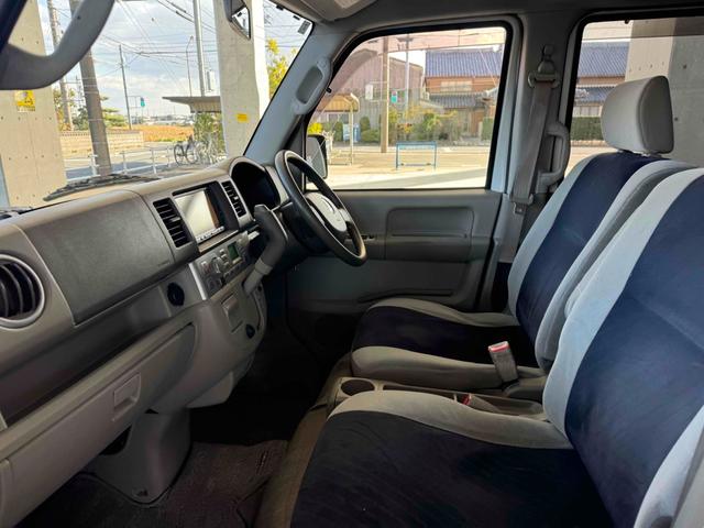 エブリイワゴン ＰＺターボ　両側スライド・片側電動　ナビ　キーレスエントリー　ターボ　ＡＴ　盗難防止システム　ＡＢＳ　アルミホイール　衝突安全ボディ　エアコン　パワーステアリング　パワーウィンドウ　運転席エアバッグ（22枚目）