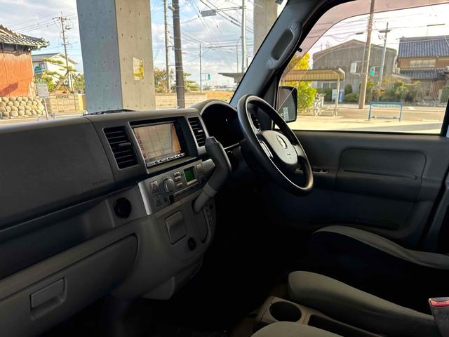 エブリイワゴン ＰＺターボ　両側スライド・片側電動　ナビ　キーレスエントリー　ターボ　ＡＴ　盗難防止システム　ＡＢＳ　アルミホイール　衝突安全ボディ　エアコン　パワーステアリング　パワーウィンドウ　運転席エアバッグ（26枚目）