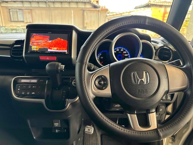 N-BOXカスタム G・Aパッケージ ETC 両側電動スライドドア ナビ TV 衝突被害軽減システム オートライト HID スマートキー アイドリングストップ ベンチシート CVT 盗難防止システム ABS ESC アルミホイール(31枚目)