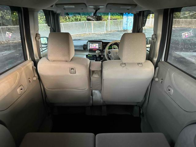 Ｎ－ＢＯＸ Ｇ・Ｌパッケージ　バックカメラ　両側スライド・片側電動　ナビ　ＴＶ　スマートキー　アイドリングストップ　ベンチシート　ＣＶＴ　盗難防止システム　ＡＢＳ　ＥＳＣ　ＣＤ　ＤＶＤ再生　ＵＳＢ　衝突安全ボディ　エアコン（35枚目）