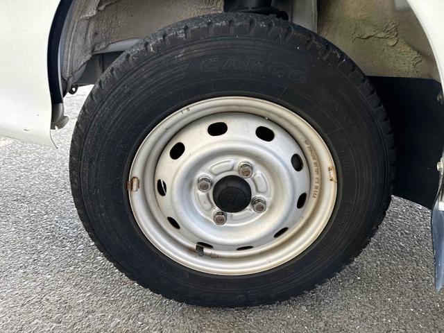 ハイゼットトラック エアコン・パワステ スペシャル 軽トラック MT エアコン パワーステアリング(18枚目)