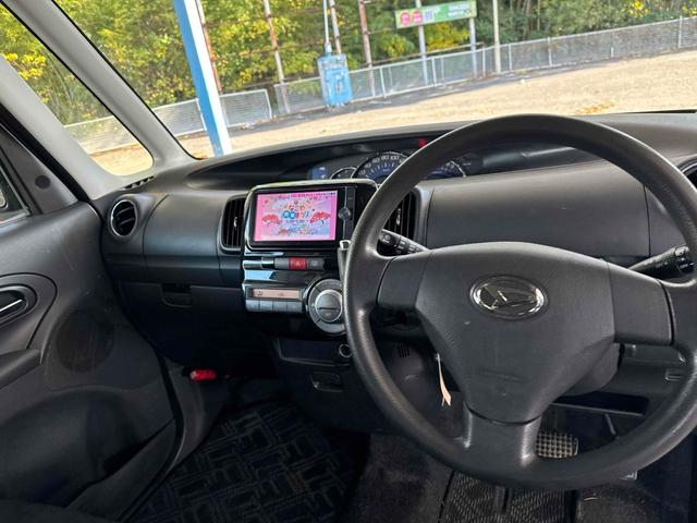 タント カスタムＸスペシャル　電動スライドドア　ナビ　ＴＶ　ＨＩＤ　スマートキー　アイドリングストップ　ベンチシート　ＣＶＴ　盗難防止システム　ＡＢＳ　アルミホイール　衝突安全ボディ　エアコン　パワーステアリング　パワーウィンドウ（33枚目）