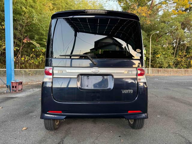 タント カスタムＸリミテッド　電動スライドドア　ＨＩＤ　スマートキー　ベンチシート　ＣＶＴ　盗難防止システム　ＡＢＳ　ＣＤ　アルミホイール　衝突安全ボディ　エアコン　パワーステアリング（16枚目）