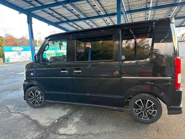 エブリイワゴン PZターボ ドライブレコーダー 両側スライド・片側電動 ナビ TV キーレスエントリー ターボ AT 盗難防止システム ABS CD MD ローダウン アルミホイール 衝突安全ボディ エアコン パワーステアリング(9枚目)