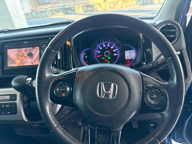 N-WGNカスタム G・Lパッケージ 4WD TV オートクルーズコントロール HID スマートキー アイドリングストップ シートヒーター ベンチシート CVT 盗難防止システム ABS ESC アルミホイール 衝突安全ボディ エアコン(26枚目)