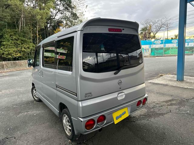 クリッパーリオ E FOUR 4WD 両側スライドドア キーレスエントリー AT ABS アルミホイール 衝突安全ボディ エアコン パワーステアリング パワーウィンドウ(12枚目)