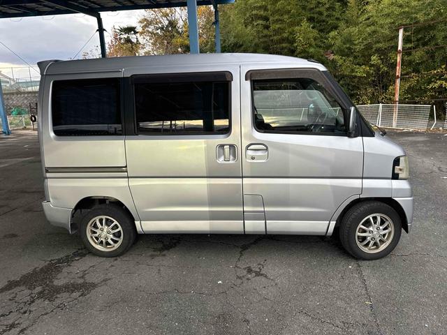 クリッパーリオ E FOUR 4WD 両側スライドドア キーレスエントリー AT ABS アルミホイール 衝突安全ボディ エアコン パワーステアリング パワーウィンドウ(17枚目)