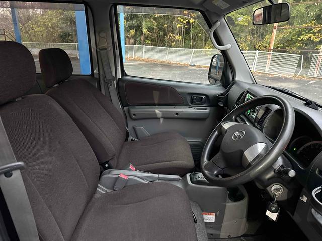 クリッパーリオ E FOUR 4WD 両側スライドドア キーレスエントリー AT ABS アルミホイール 衝突安全ボディ エアコン パワーステアリング パワーウィンドウ(22枚目)