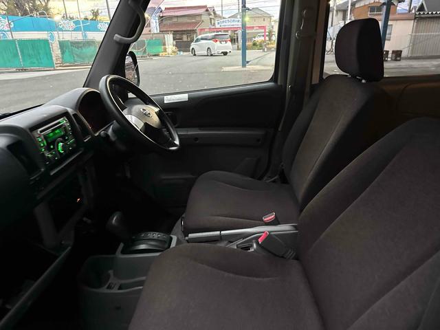 クリッパーリオ E FOUR 4WD 両側スライドドア キーレスエントリー AT ABS アルミホイール 衝突安全ボディ エアコン パワーステアリング パワーウィンドウ(28枚目)