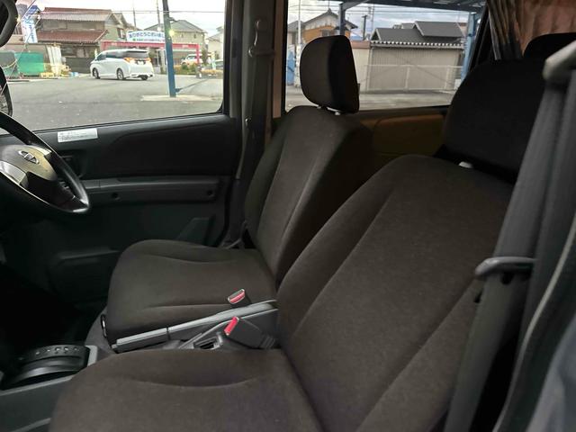 クリッパーリオ E FOUR 4WD 両側スライドドア キーレスエントリー AT ABS アルミホイール 衝突安全ボディ エアコン パワーステアリング パワーウィンドウ(29枚目)