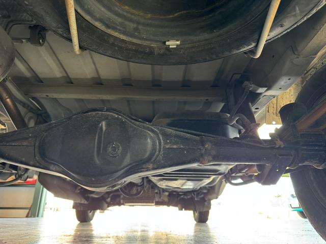 キャリイトラック KU エアコン パワステ 地区限定仕様車 スペアキーあり 法定点検整備付(32枚目)