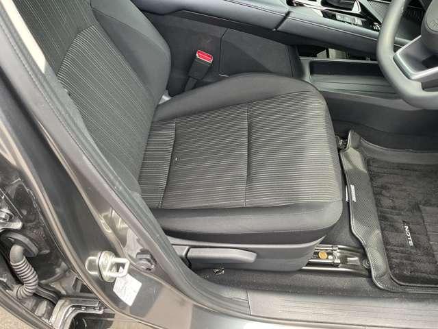 ノート Ｘ　ペダル踏み間違い防止　車線逸脱警報モーターの走りは、言葉にならないほど心地いい。日産独自の電動パワートレン、第二世代ｅ－ｐｏｗｅｒ発進時からトルクを生み出すモーター駆動（32枚目）