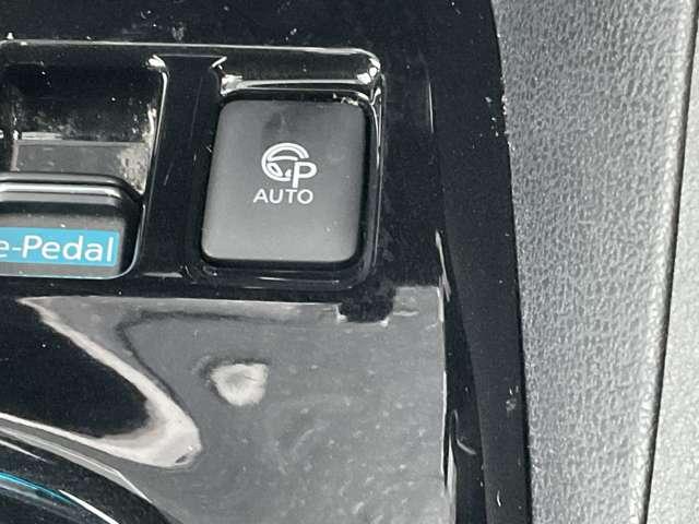 リーフ Ｇ　寒冷地仕様　後席シートヒーター（9枚目）