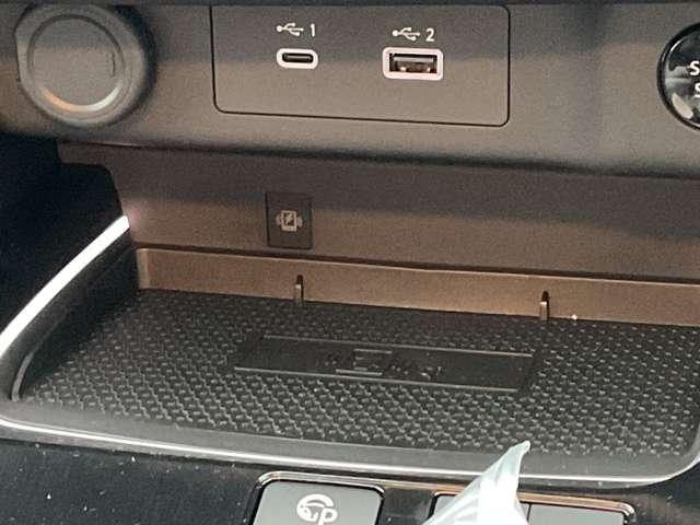 エクストレイル G e-4ORCE アダプティブLEDヘッド NCナビ Bluetooth接続 シートヒーター ハンドルヒター 全周囲カメラ 電動リヤゲード ETC2.0 ルーフレール ハイビームアシスト 19インチアルミ SOSコール(15枚目)