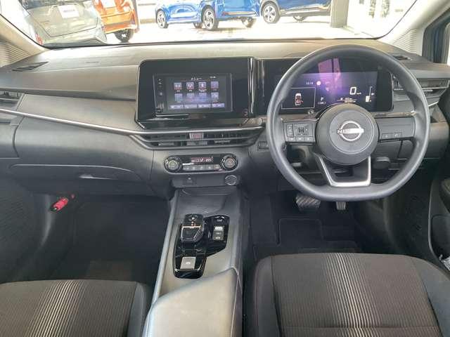 ノート X 車線逸脱警報 ペダル踏み間違い防止 ディスプレイオーディオ バックカメラ ドライブレコーダー前後 電動パーキング オートホールド オートエアコン ハイビームアシスト プライバシーガラス 横滑り防止装置(3枚目)