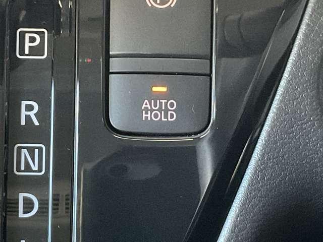 ルークス ハイウェイスター X プロパイロットエディション 全周囲カメラ純正ナビMM223D-L 横滑り防止装置 ニーエアバック LEDヘッドライト ロールサンシェイド リアシーリングファン前後ソナー ハイビームアシスト先行車発進アラーム ペダル踏み間違い防止(12枚目)