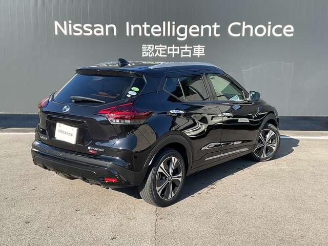 キックス Ｘ　ツートーンインテリアエディション　１．２　Ｘ　ツートーン　インテリアエディション　（ｅ－ＰＯＷＥＲ）　日産純正９インチナビ　ＣＤＤＶＤ再生機能　Ｂｌｕｅｔｏ（2枚目）