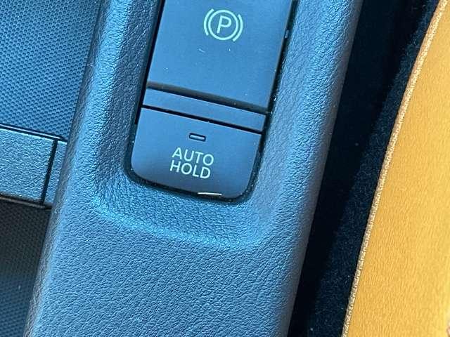 キックス Ｘ　ツートーンインテリアエディション　１．２　Ｘ　ツートーン　インテリアエディション　（ｅ－ＰＯＷＥＲ）　日産純正９インチナビ　ＣＤＤＶＤ再生機能　Ｂｌｕｅｔｏ（17枚目）