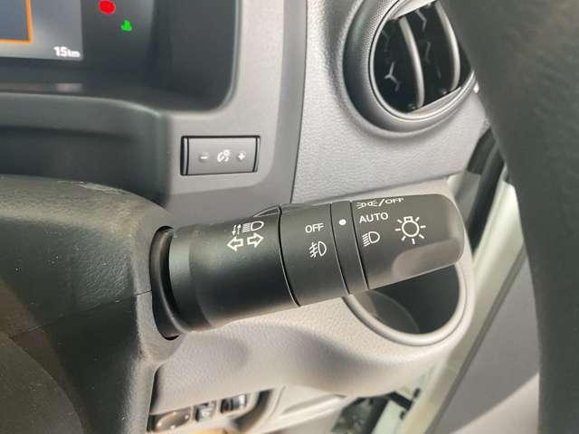 NV200バネットワゴン 1.6 16X-3R 被害軽減ブレーキ ペダル踏み間違い防止(11枚目)