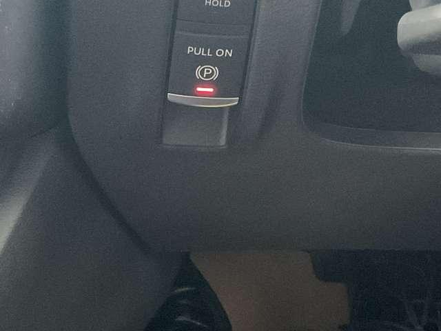 セレナ １．４　ｅ－ＰＯＷＥＲ　ハイウェイスターＶ　全周囲カメラ移動物検知機能付（12枚目）