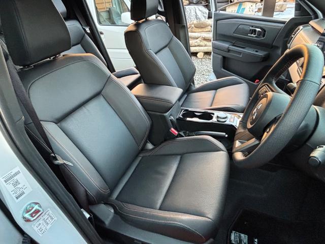 トライトン GSR 4WDディーゼルターボ純正ナビ/TV 360°カメラ レーダークルーズ レザーS ドラレコ Pシート シートH ハンドルヒーター eアシスト ユーザー買取 ディーラー保証書 メンテナンスノートETC(4枚目)