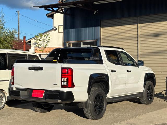 トライトン GSR 4WDディーゼルターボ純正ナビ/TV 360°カメラ レーダークルーズ レザーS ドラレコ Pシート シートH ハンドルヒーター eアシスト ユーザー買取 ディーラー保証書 メンテナンスノートETC(11枚目)