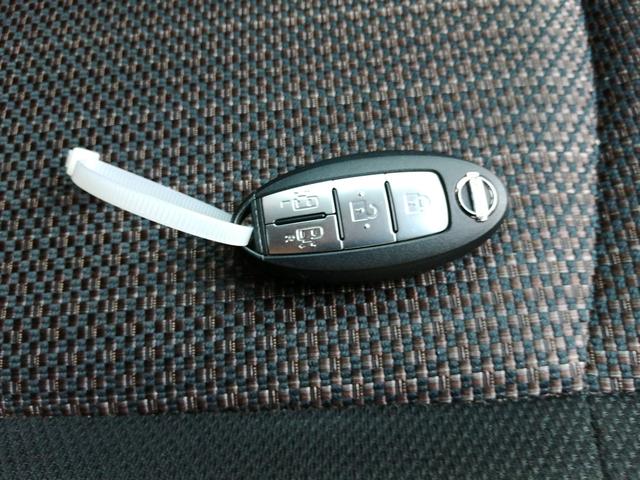 セレナ ハイウェイスター S-ハイブリッド 後期型 禁煙車 検査2年 両側パワースライド フリップダウンモニター ブルートゥース対応ナビバックカメラ 地デジTV LEDヘッドライト クルーズコントロール ETC アイドリングストップ 記録簿(18枚目)
